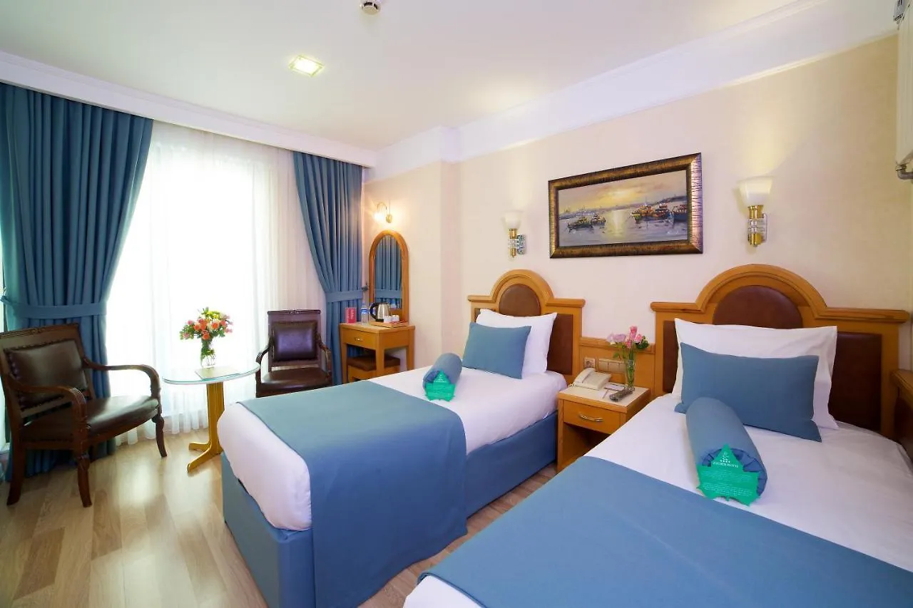 Zagreb Hotel Istanbul 4*,