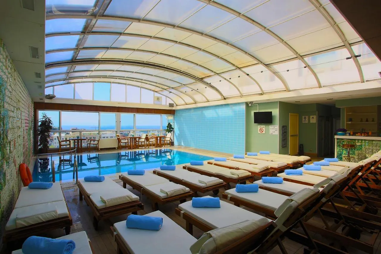 ****  Zagreb Hotel Istanbul Turkey
